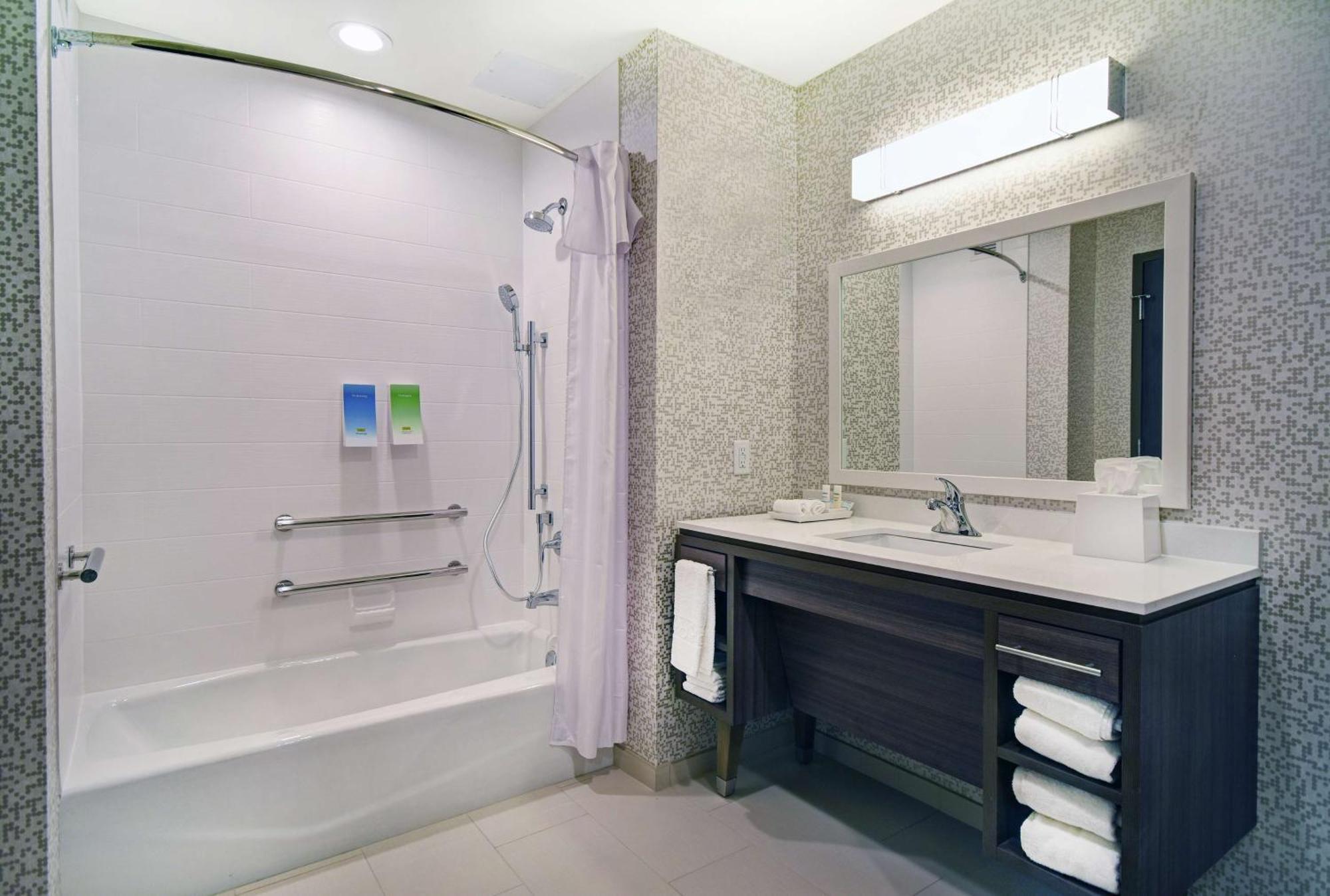 Home2 Suites By Hilton Beloit Buitenkant foto